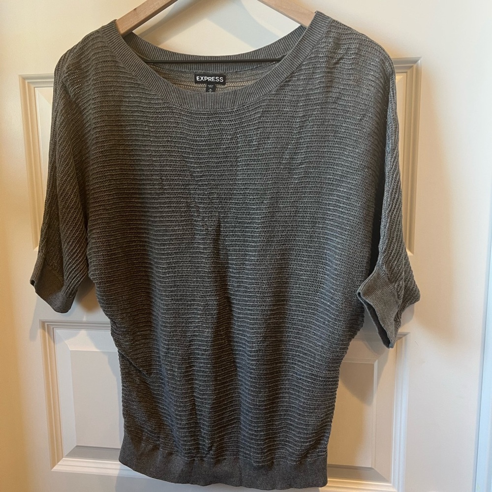 Express Top - Picture 2 of 2